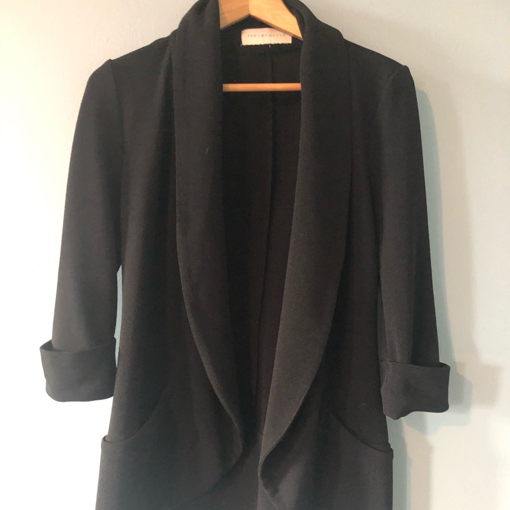 LIKE NEW Black tunic blazer